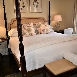 4* Värdshus Simonton Court Historic &
